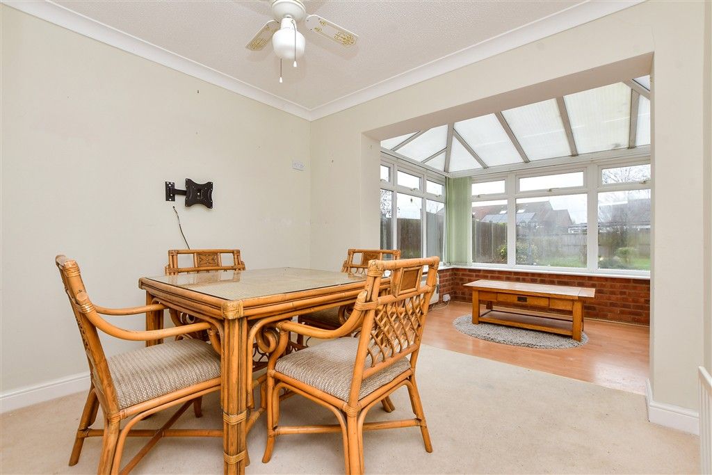 Property photo 3 of 12 Dining Area