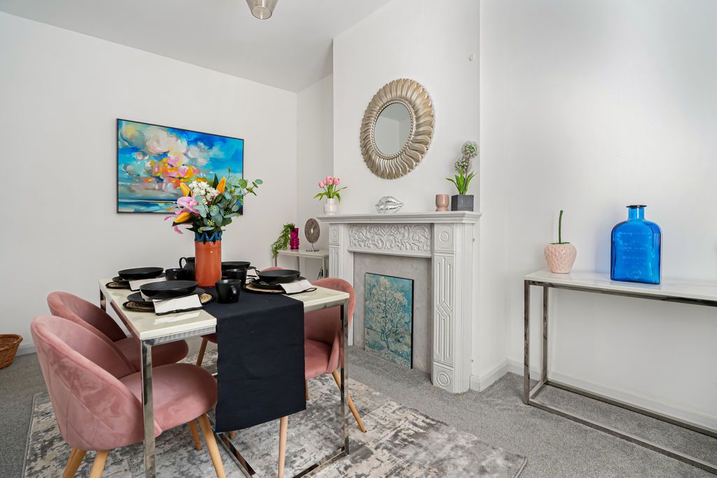 Property photo 2 of 29 Dining Room