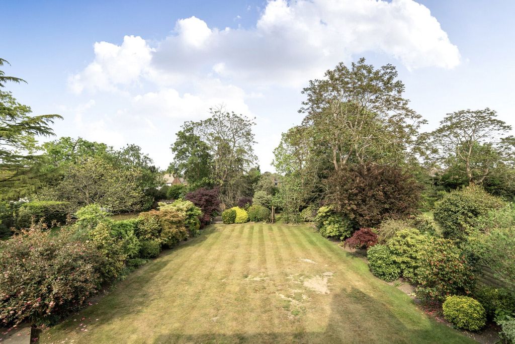 Property photo 2 of 31 Picture No. 54
