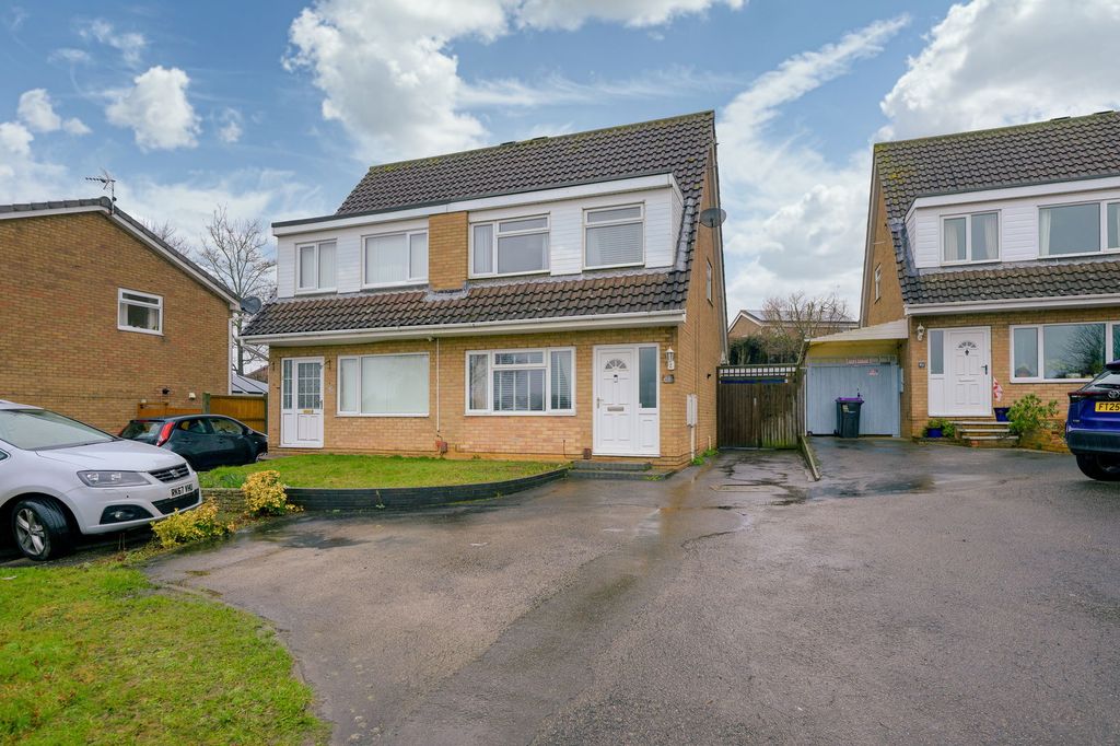 Property photo 1 of 21