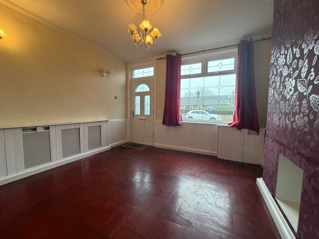 Property photo 2 of 11 Image