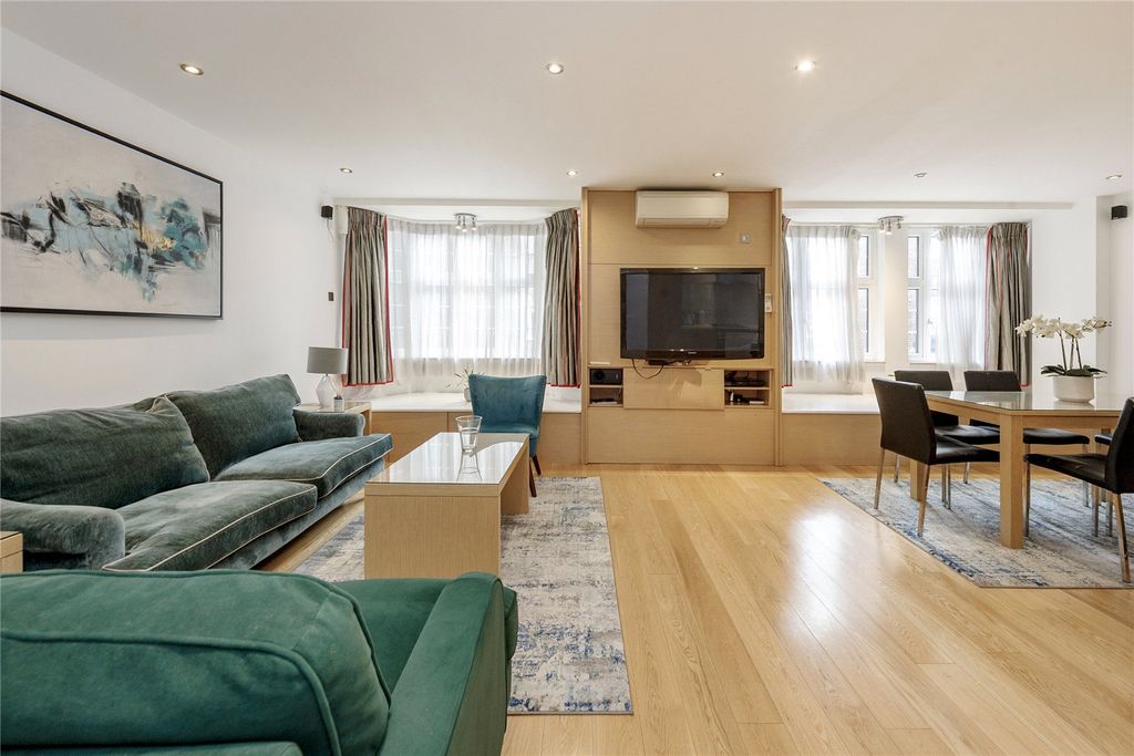 Property photo 1 of 19 Reception Room