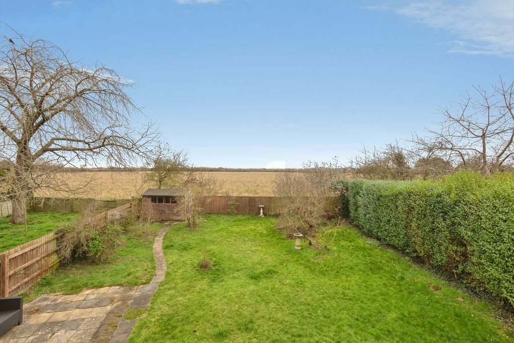 Property photo 3 of 18 Pbox-Img.Jpg