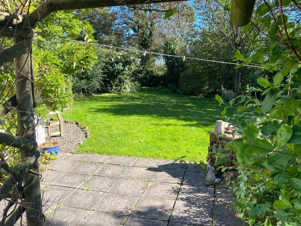 Property photo 3 of 16 Picture No. 03