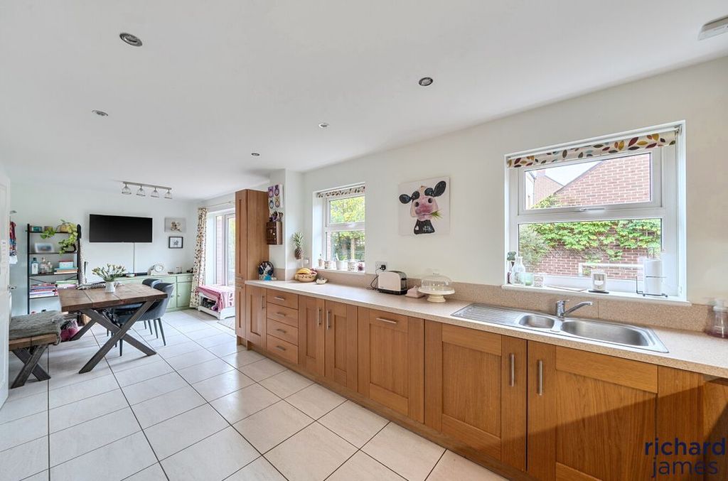 Property photo 3 of 23 506Dd09B29504Af6A76694d59Fced470