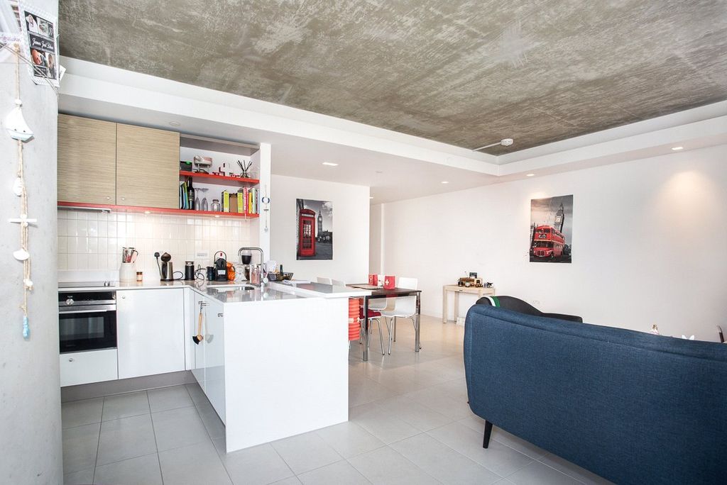 Property photo 2 of 20 Picture No. 09