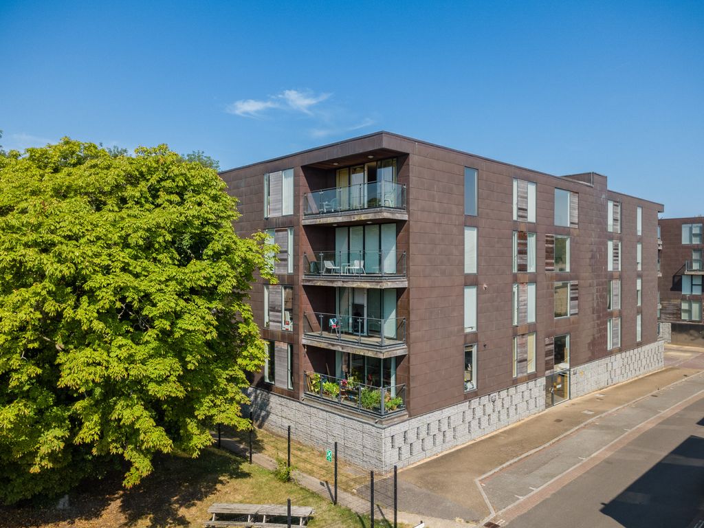 Property photo 1 of 17 A1