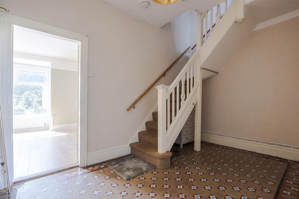 Property photo 3 of 13 Ew5A8210-Hdr.Jpg