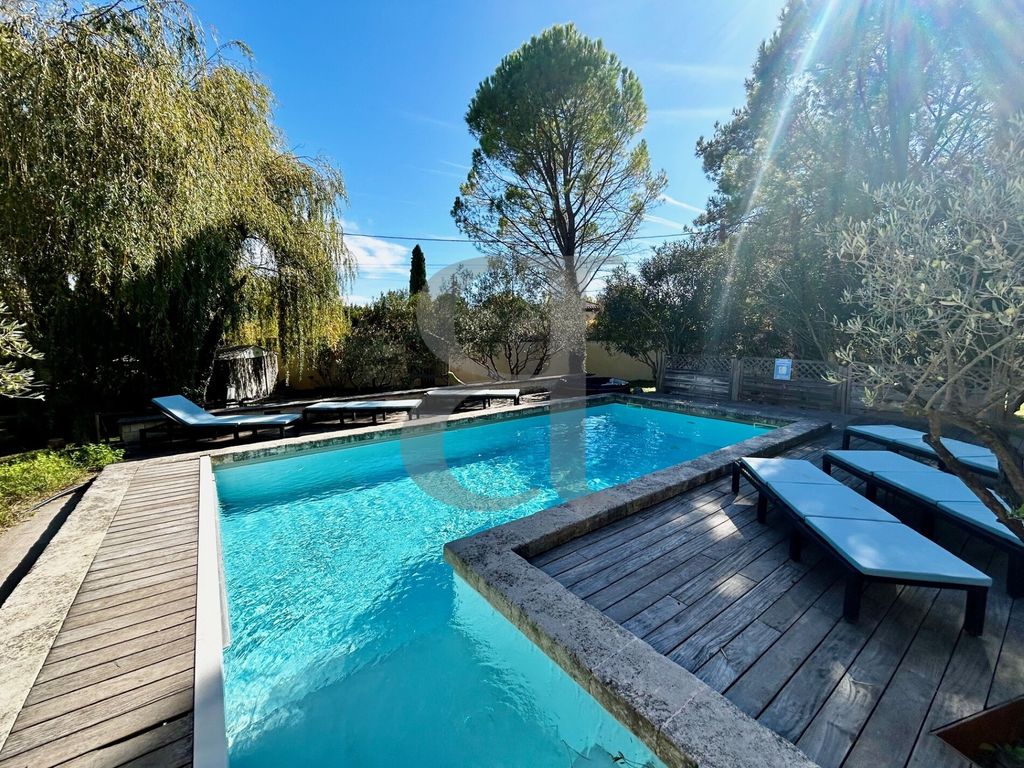 Property photo 2 of 29 185842