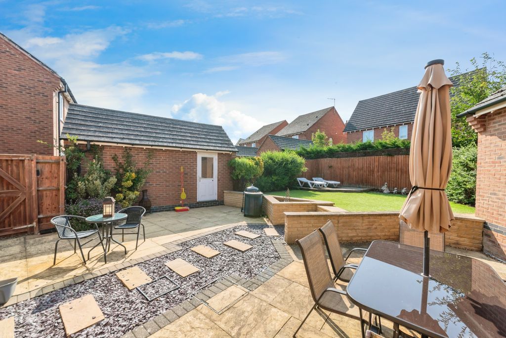 Property photo 2 of 15