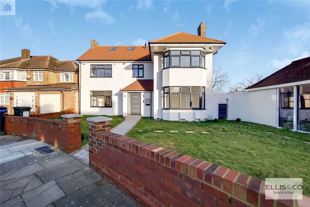 Property photo 1 of 9 Picture No. 15