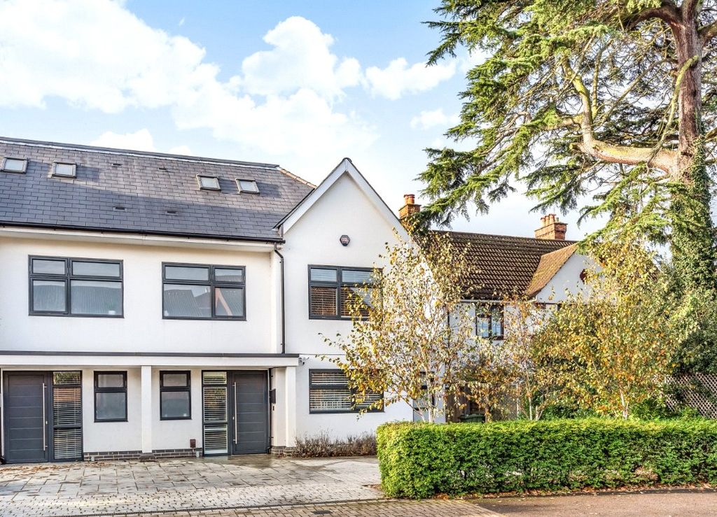 Property photo 1 of 23 External