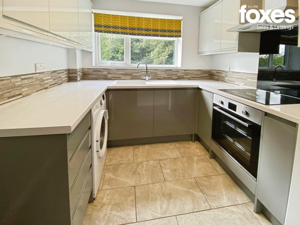 Property photo 2 of 13 5379032