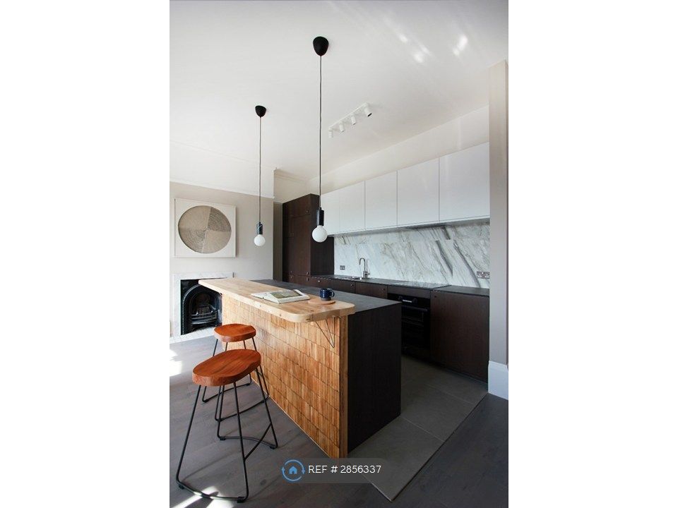 Property photo 2 of 13 Kitchen