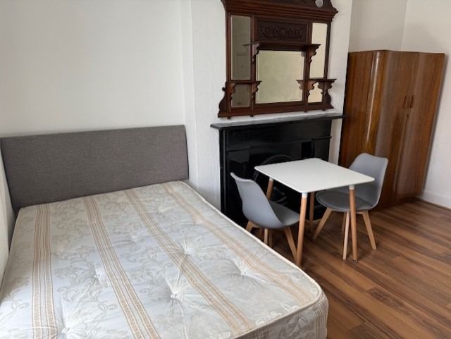 Property photo 2 of 4 981783