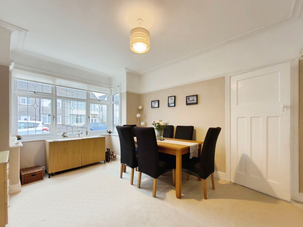 Property photo 3 of 17 Family Room