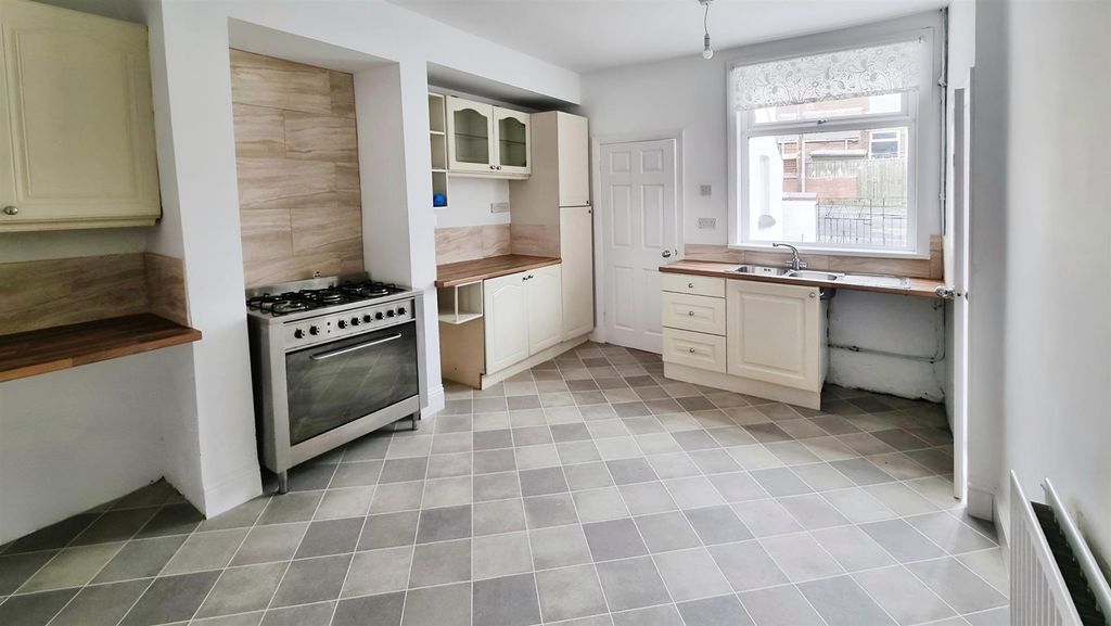 Property photo 3 of 10 -Sgh2391Yeq2T3Cxowyxaw.Jpg