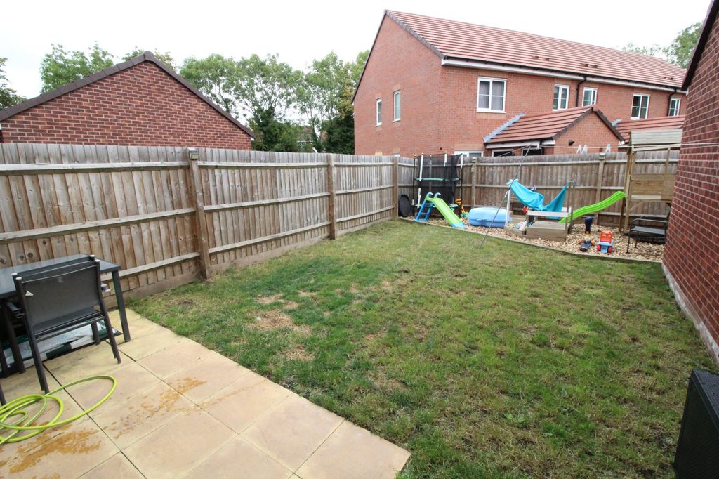 Property photo 3 of 27 Rear Garden