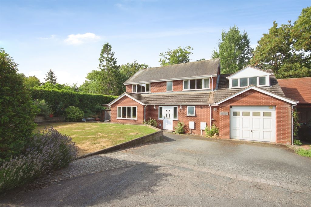 Property photo 1 of 15