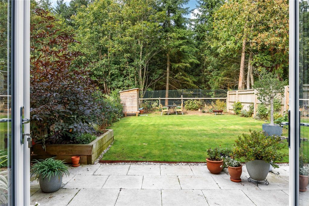 Property photo 1 of 15 Picture No. 05