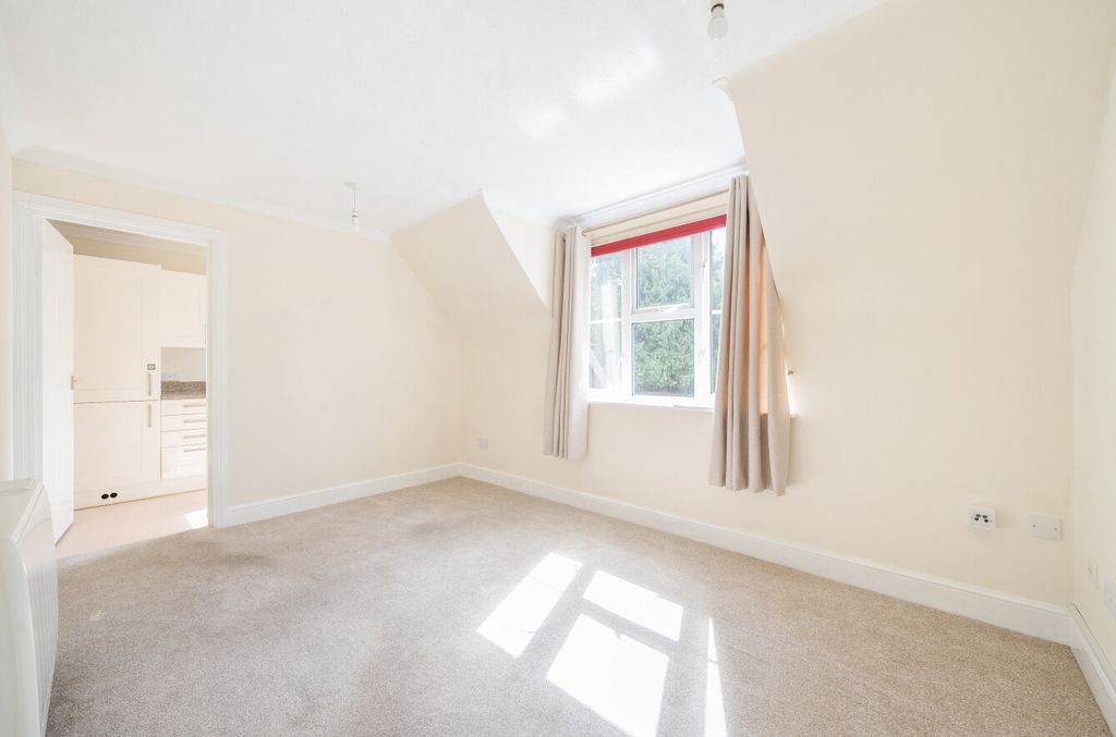 Property photo 3 of 13 1342833-21-68A705...