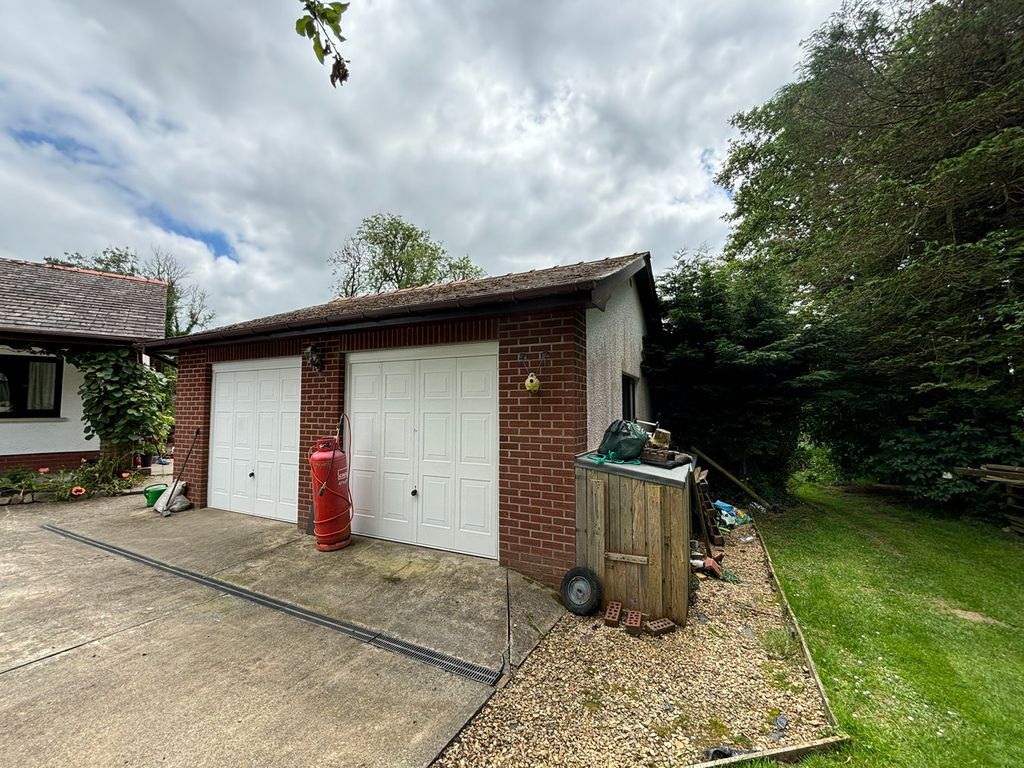 Additional image 4 of 3 bed detached bungalow for saleCrugybar, Llanwrda SA19