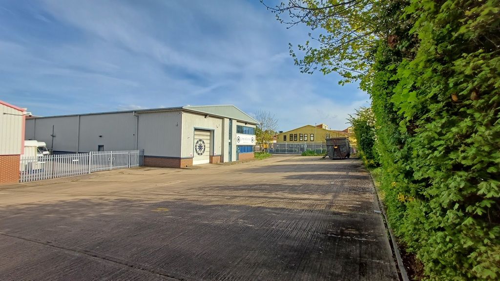 Property photo 2 of 10 Photo 12