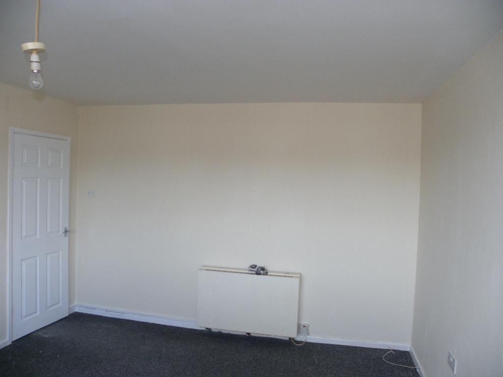 Property photo 2 of 3