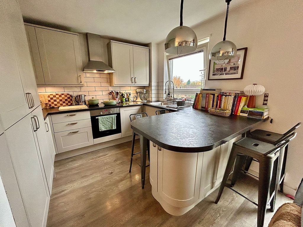 Property photo 2 of 15 Kitchen