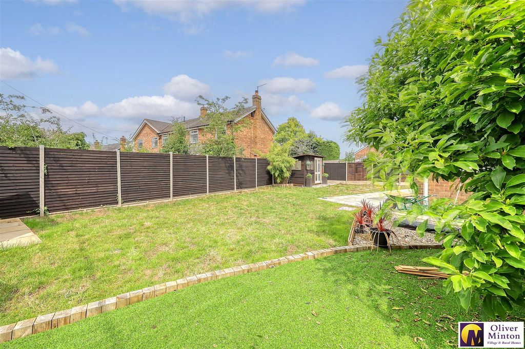 Property photo 3 of 35