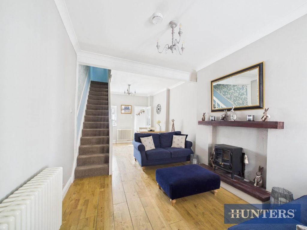 Property photo 3 of 15 Cam01450G0-Pr0333-Still013.Jpg