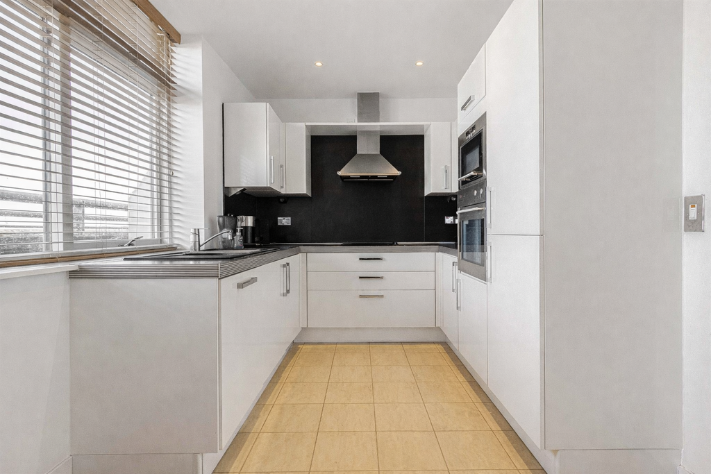 Property photo 3 of 22 Imagefeb42026050600Pm