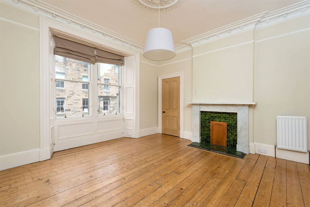 Property photo 3 of 20 Picture No. 24