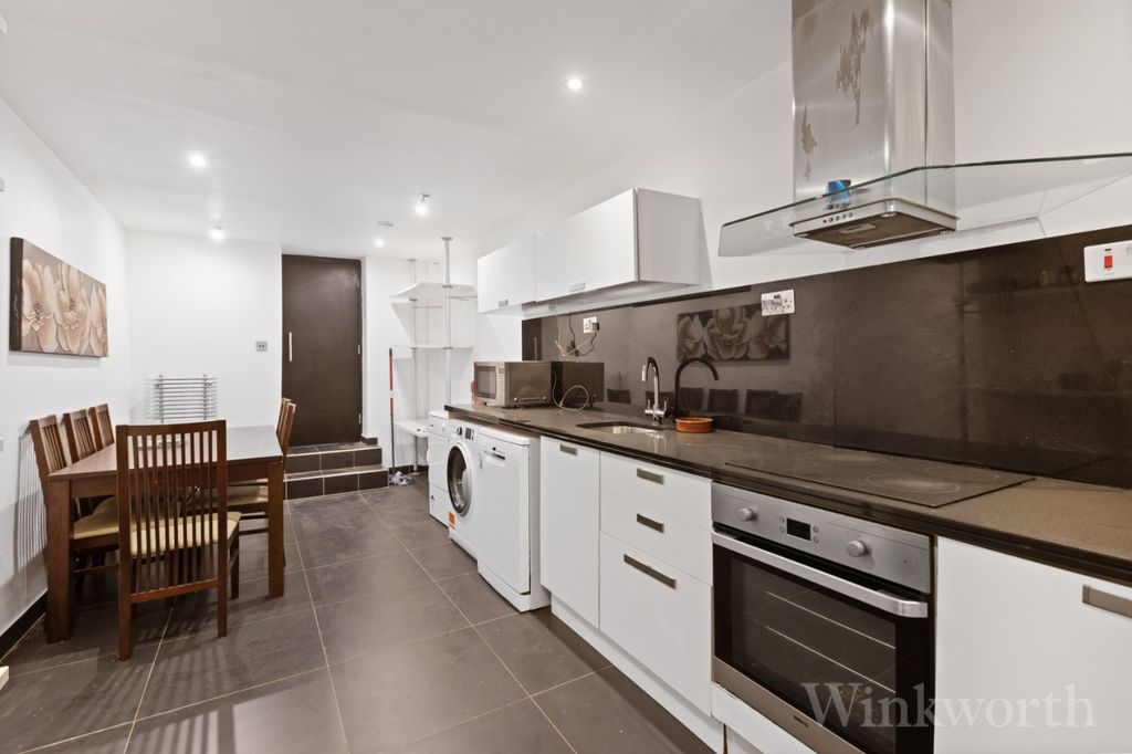Property photo 1 of 13 Picture No. 35