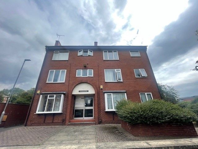 Property photo 1 of 1
