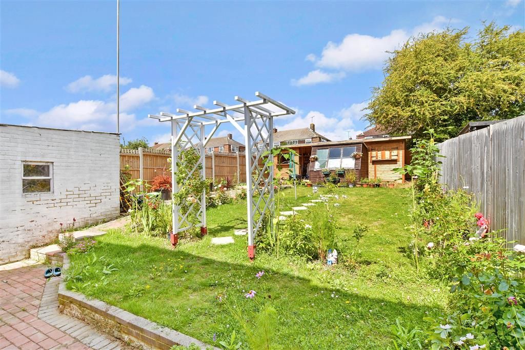 Property photo 2 of 8 Rear Garden