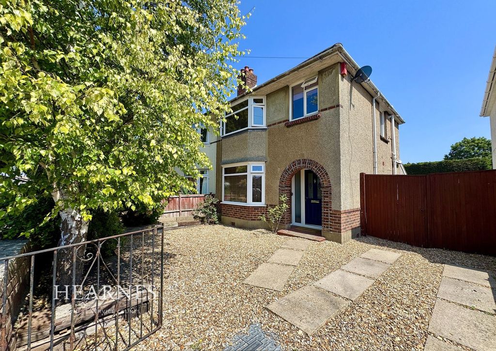 Property photo 1 of 21