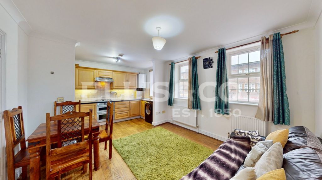 Property photo 3 of 22 Picture No. 27