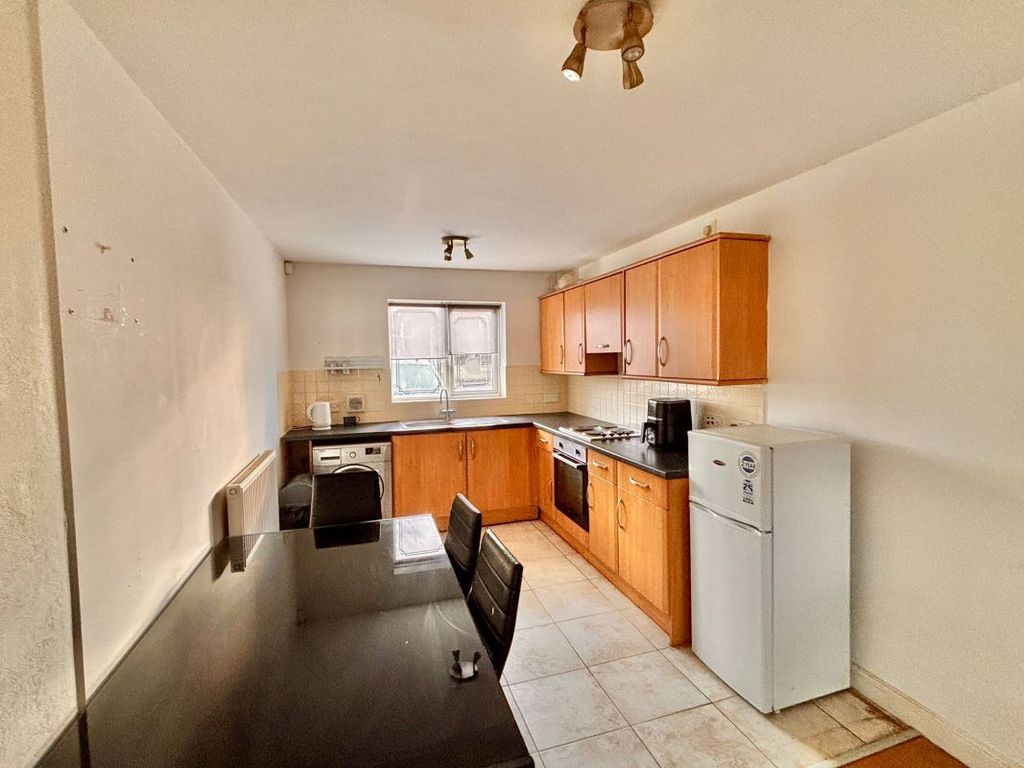 Property photo 3 of 10 Image 3