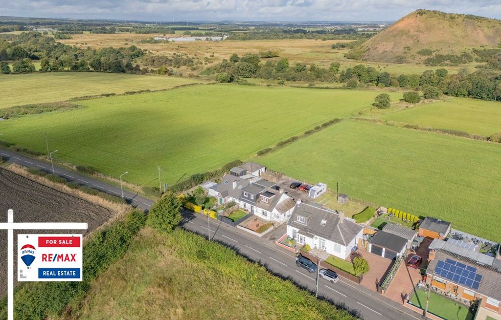 Property photo 1 of 19 Aerial