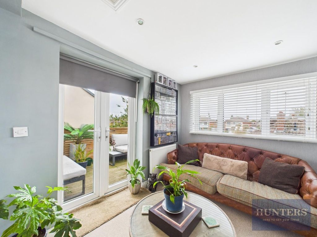 Property photo 3 of 29 Living Room