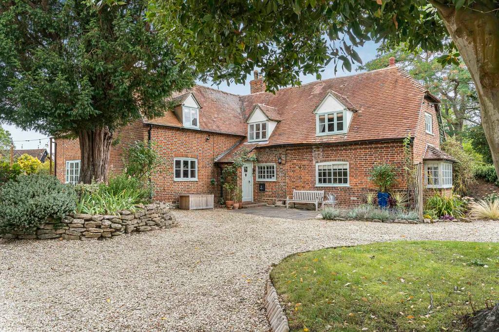 Property photo 1 of 39
