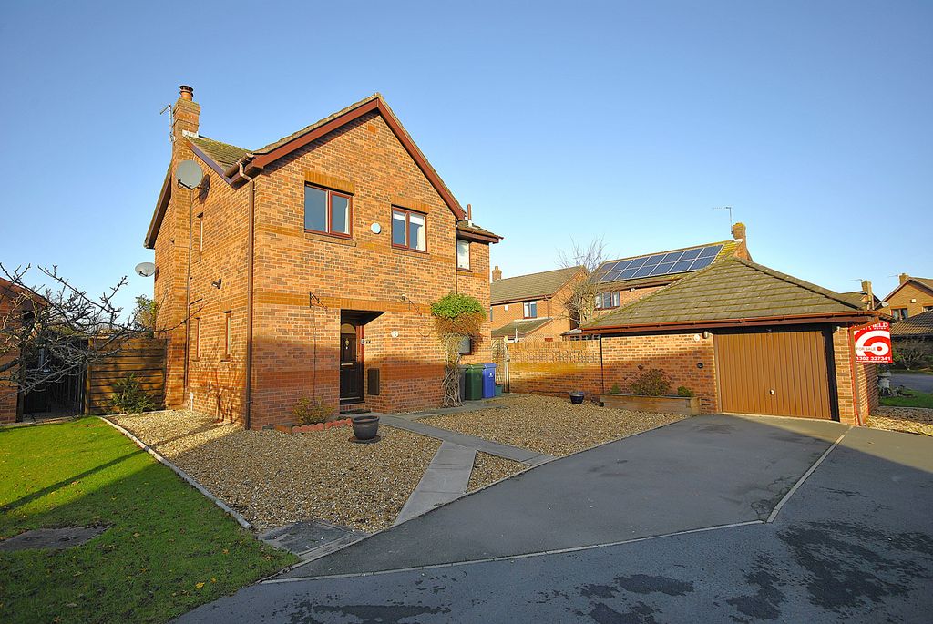 Property photo 2 of 35 Dart