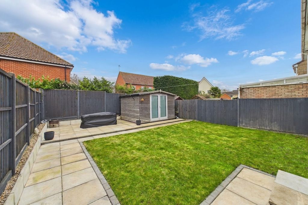 Property photo 3 of 15