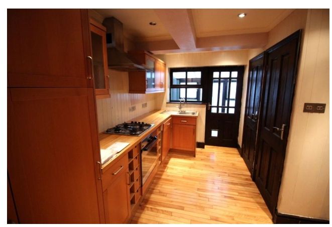 Property photo 3 of 4 Napier Kitchen