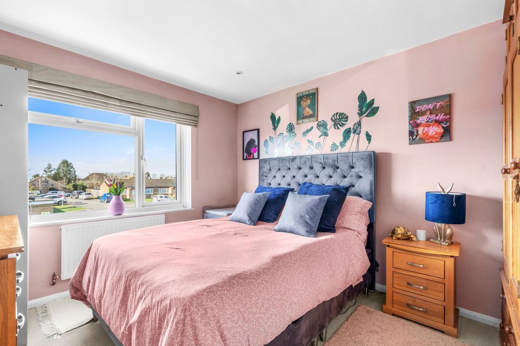 Property photo 3 of 8