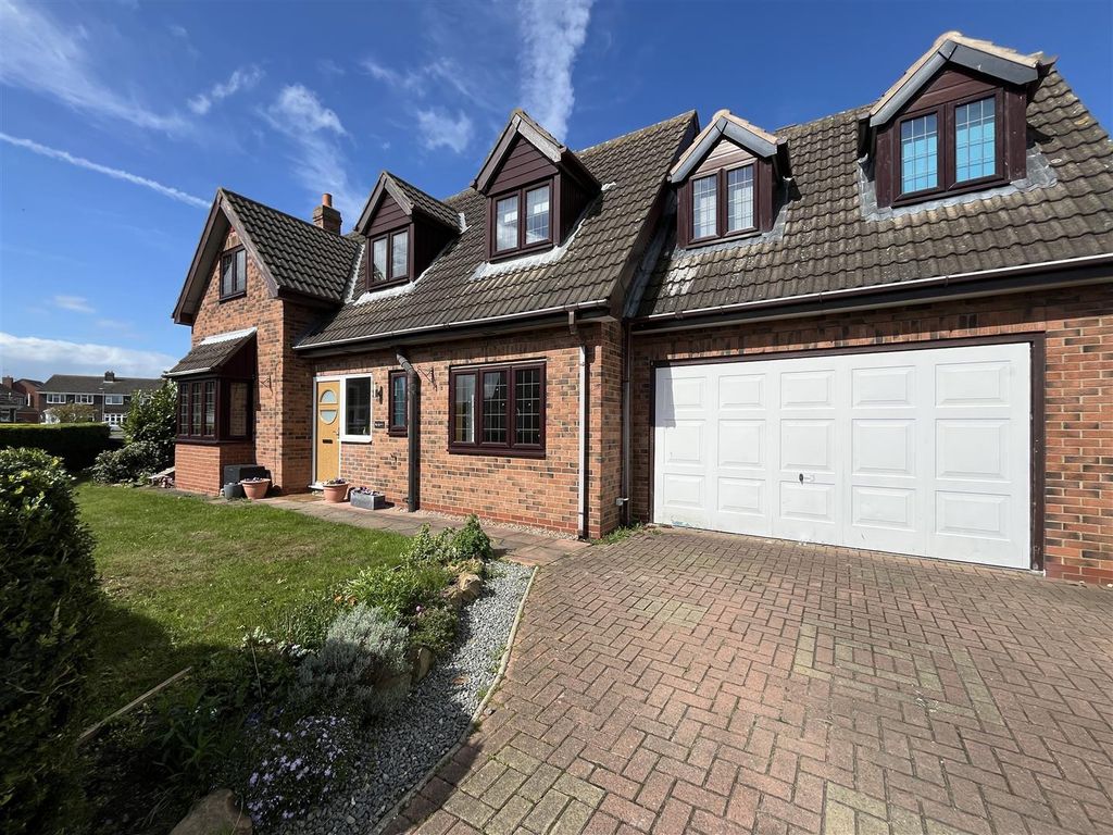 Property photo 1 of 25 Front.Jpg