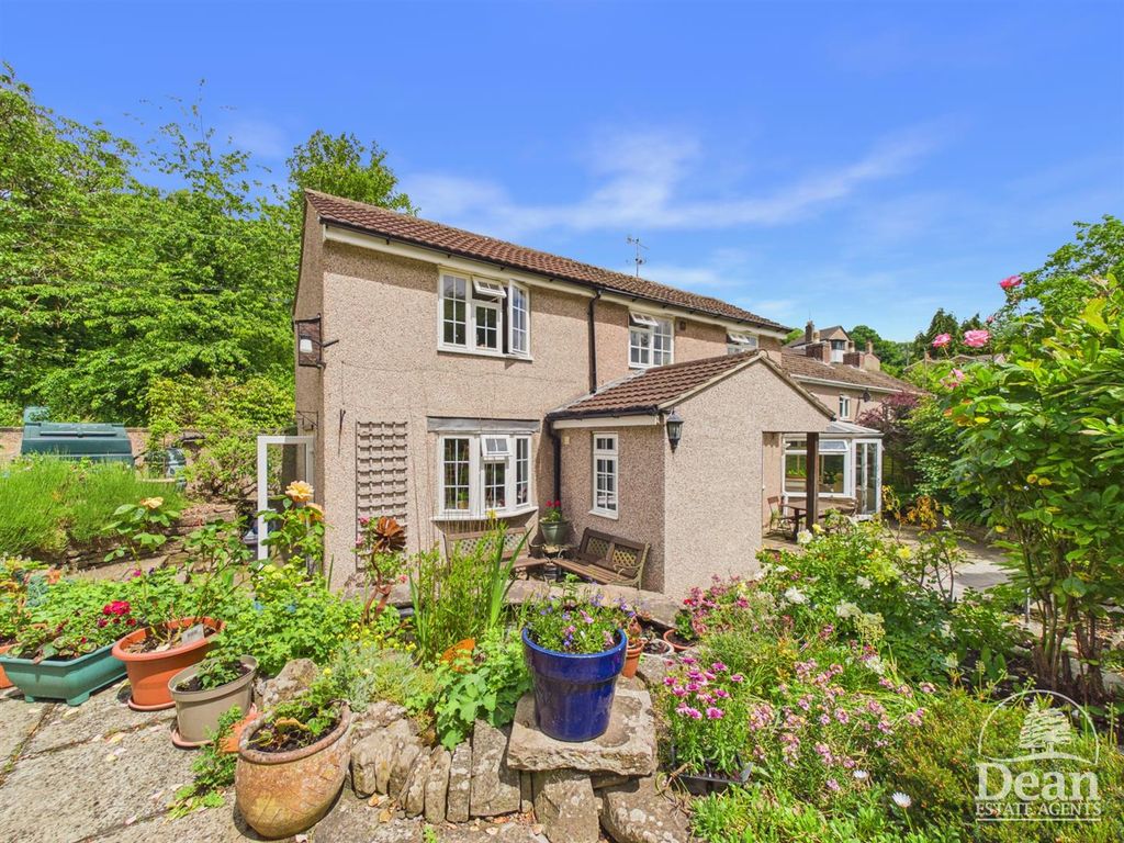 Property photo 1 of 39