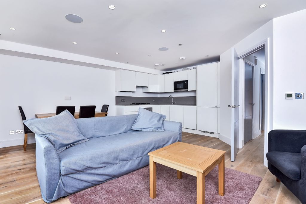 Property photo 2 of 6 252427 (3)