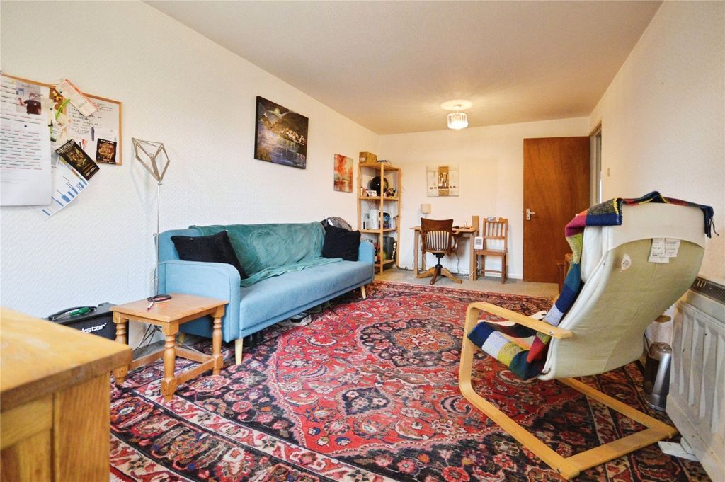 Property photo 2 of 13 Picture No. 05